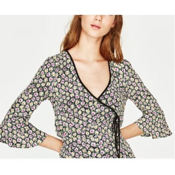 Zara Top Womens Medium Floral Daisy Print Faux Wrap Bell Sleeve Side Tie Boho - Picture 1 of 8